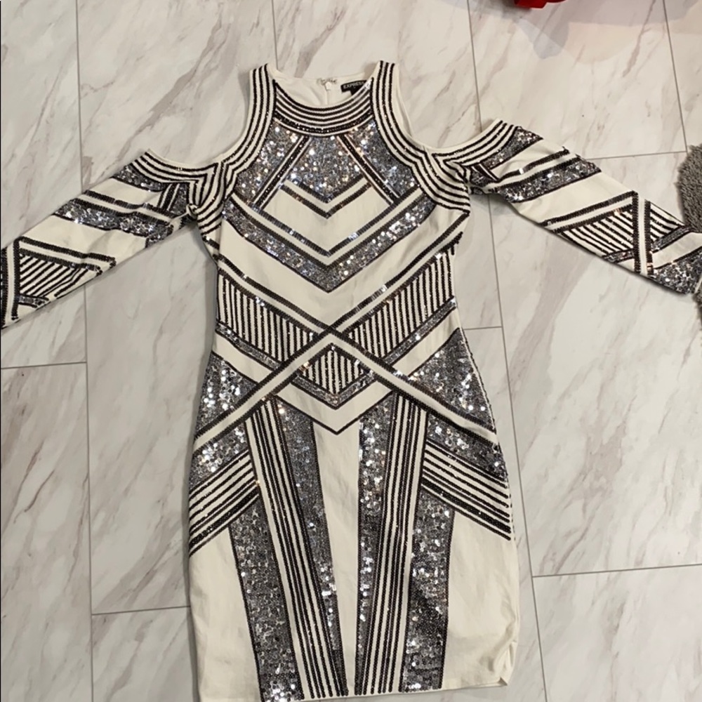 Long sleeve dress
